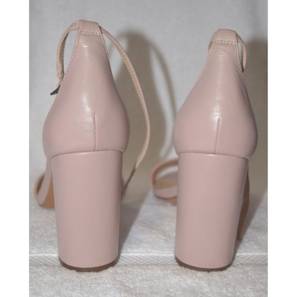 Vince Camuto Blush Column Heel Sandal Size 10 - Picture 5 of 9